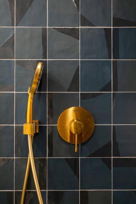 Bel Appartement D'Architecte Au Coeur De Paris Luaran gambar