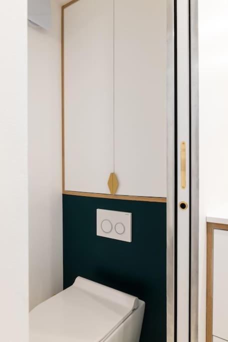 Bel Appartement D'Architecte Au Coeur De Paris Luaran gambar