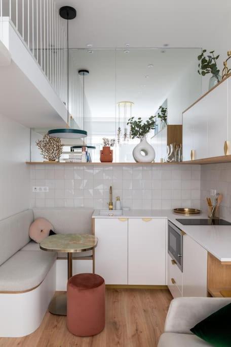Bel Appartement D'Architecte Au Coeur De Paris Luaran gambar